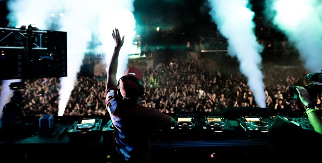 We Love House Jamaica