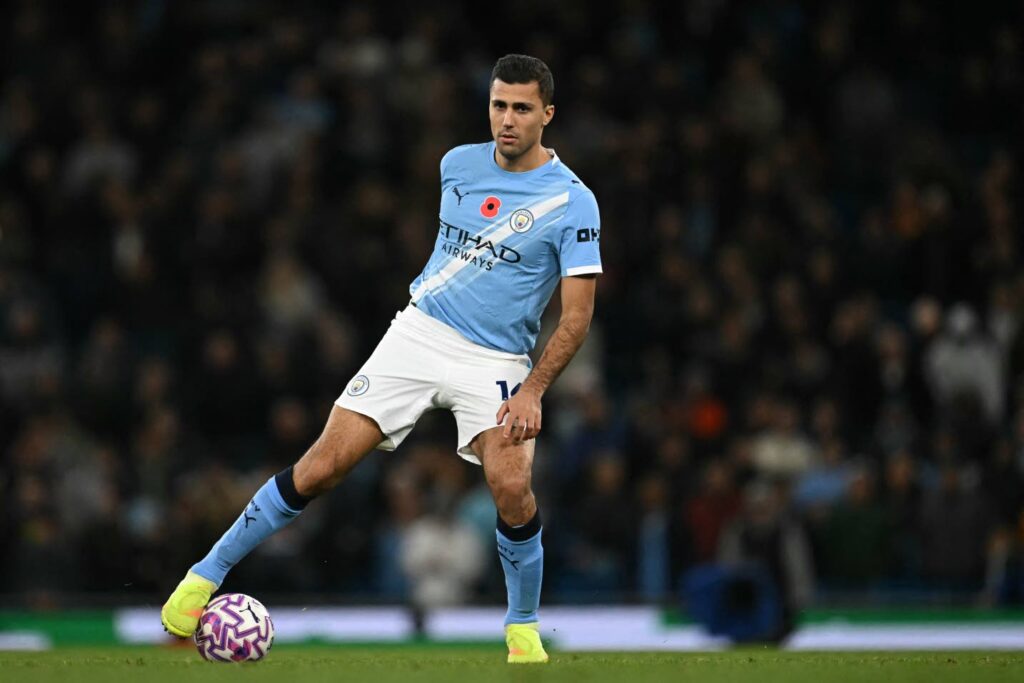 Barcelona reach deal with Man City to sign Rodri