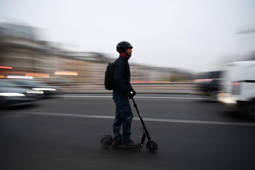 Paris orders e-scooter users to wear helmets, reflective gear