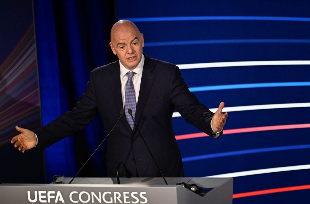 UEFA prepare complaint for âcriminal mismanagementâ against Infantino