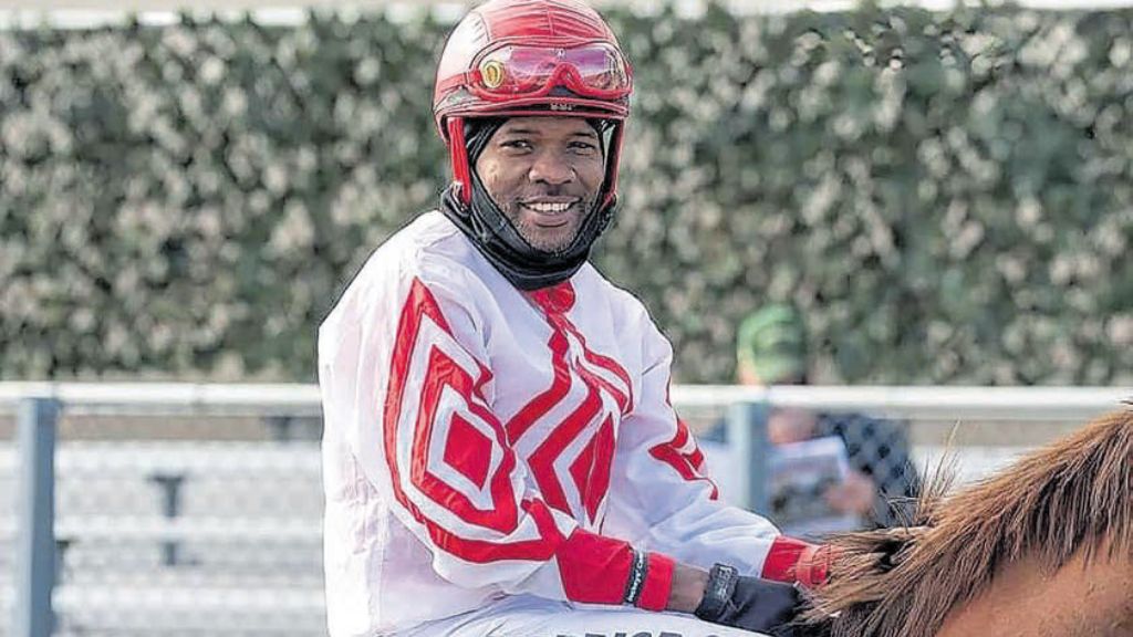 Nelson conquers Manitoba Derby aboard 8-1 shot Western Warrior