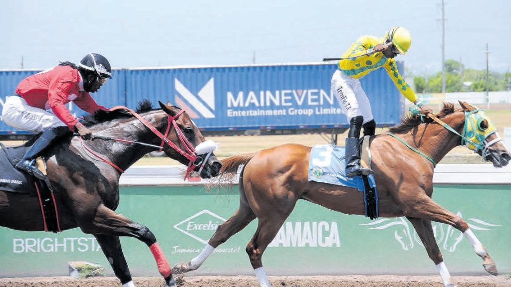 Foster fires four-timer to cut Roman’s lead atop jockeys’ standing