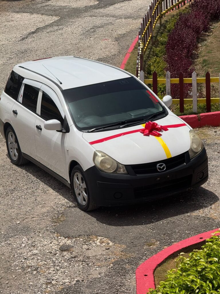 MP Newell urges corporate investment in Horace Clarke High