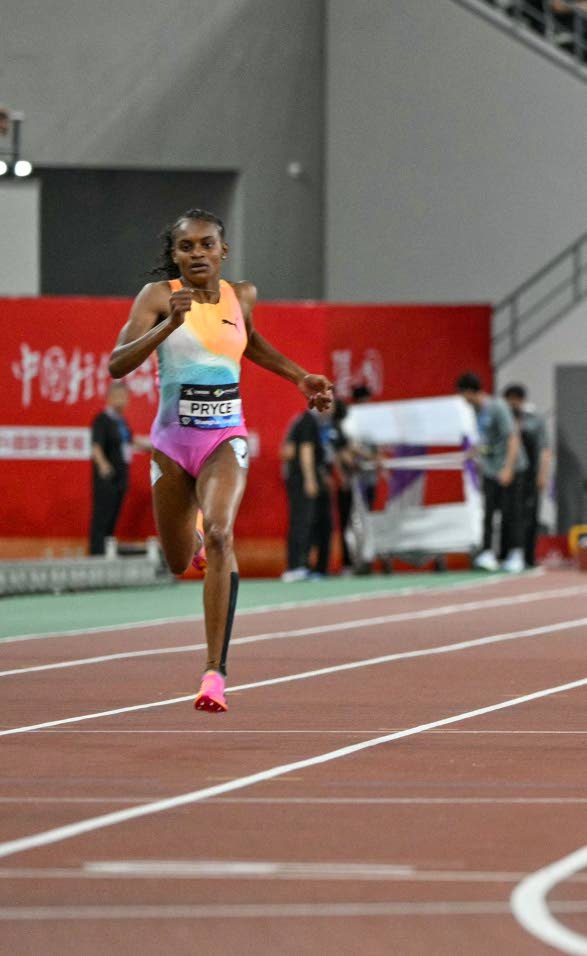 Pryce claims third at Athlos 26 in London