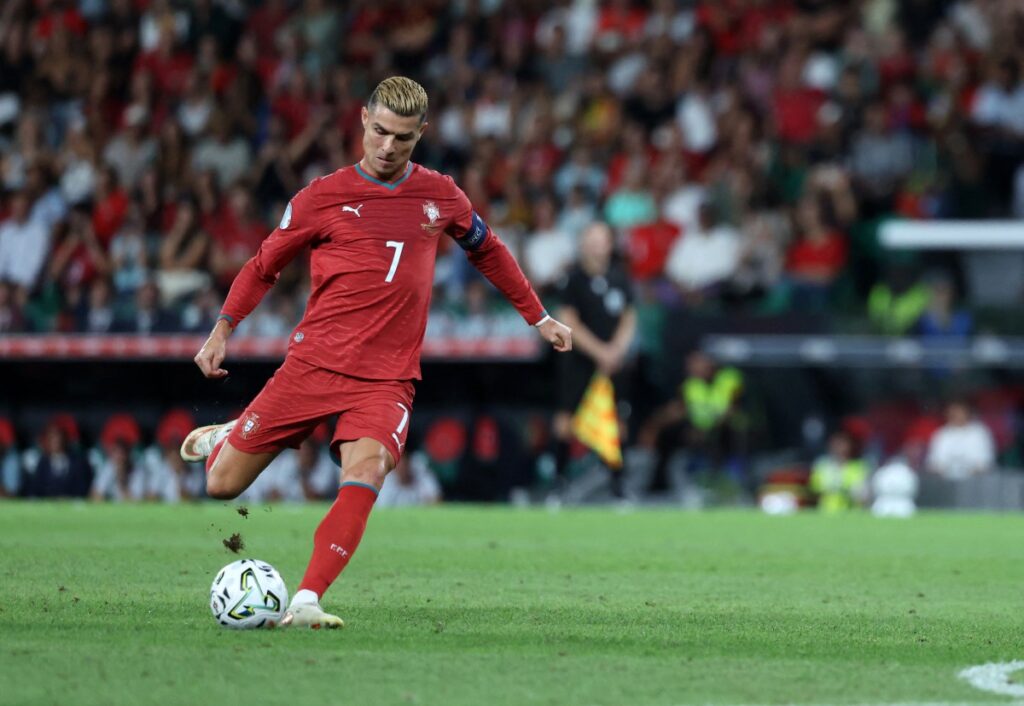 Cristiano Ronaldo announces he has quit Portugal training camp