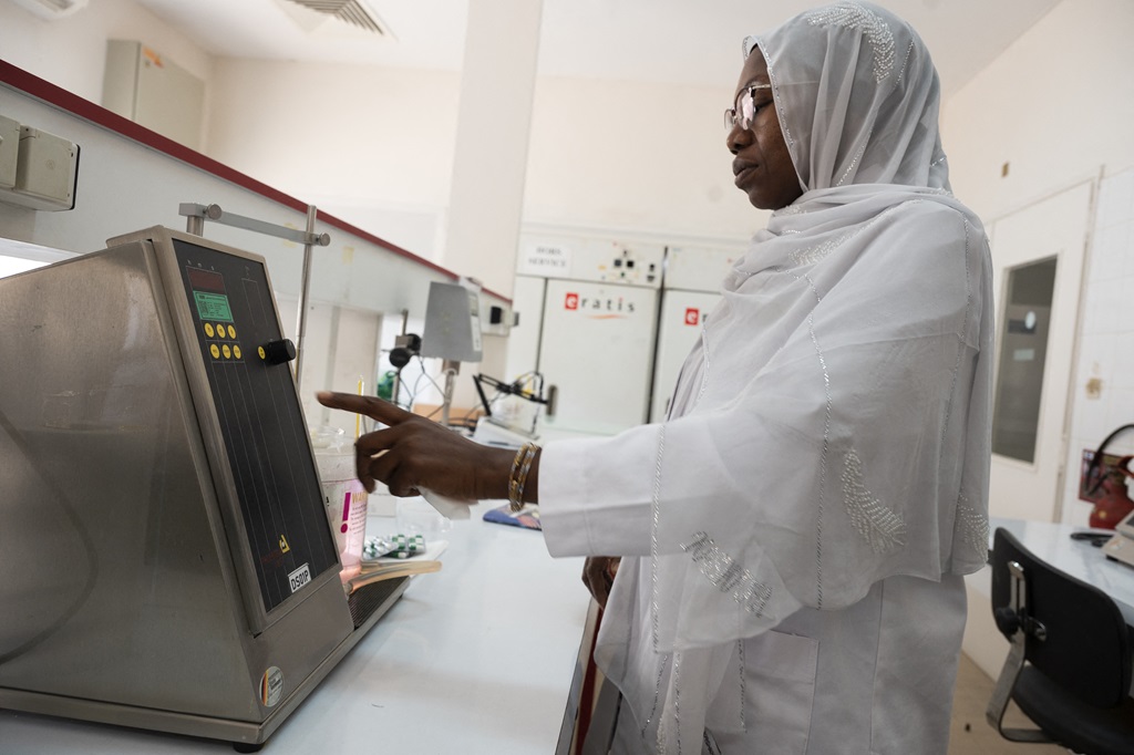 Senegal-made sickle cell treatment raises hopes, reduces costs