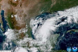 Hurricane Isaias strengthens to Cat 2 en route to southern US