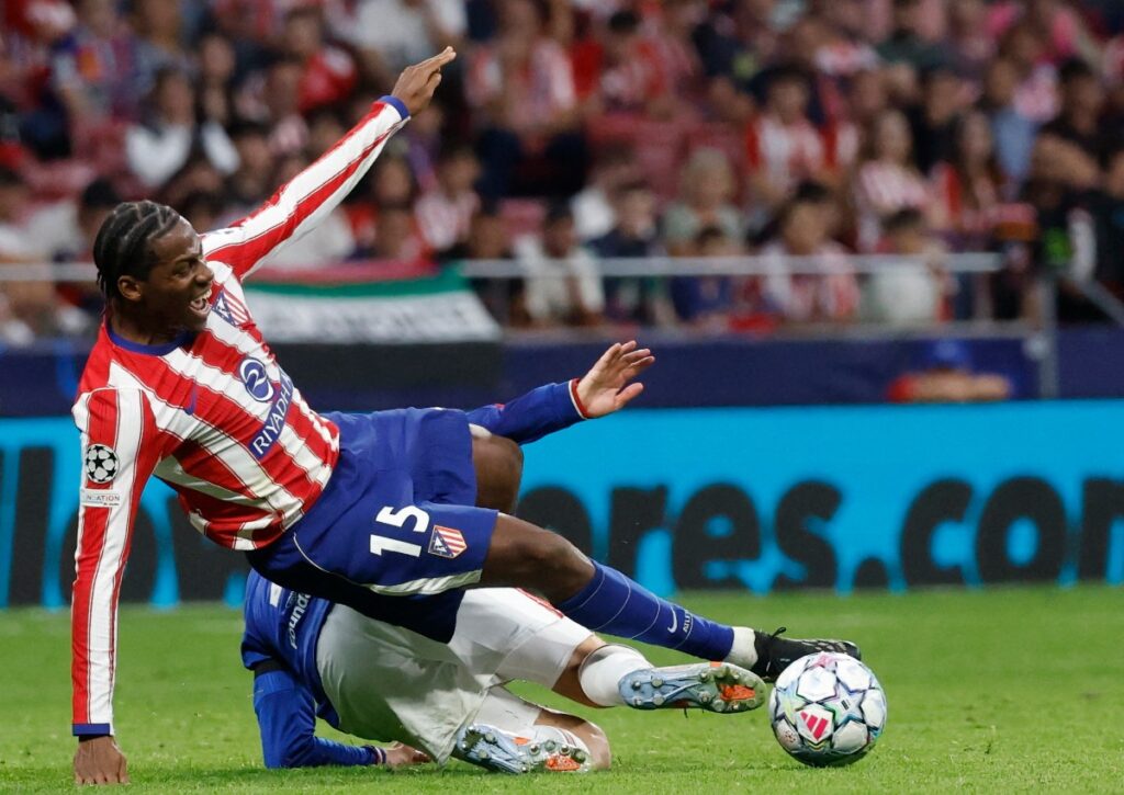 Atletico down Carrick’s struggling Man United