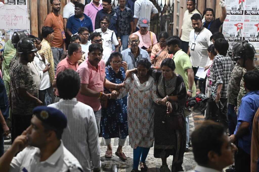 19 dead, 25 hurt in stampede at India religious gathering