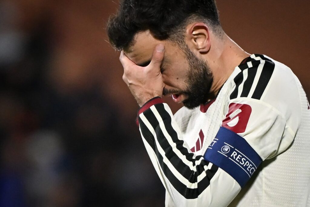 Manchester United thrashed 4-1 by Como in Champions League