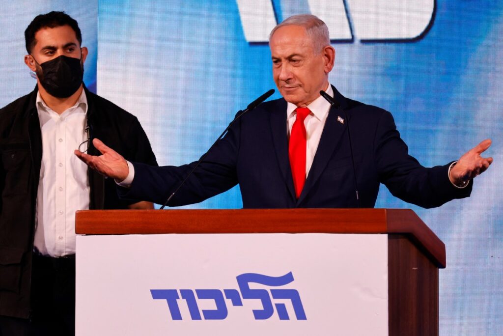 Netanyahu and rival each claim mandate after tight Israel election