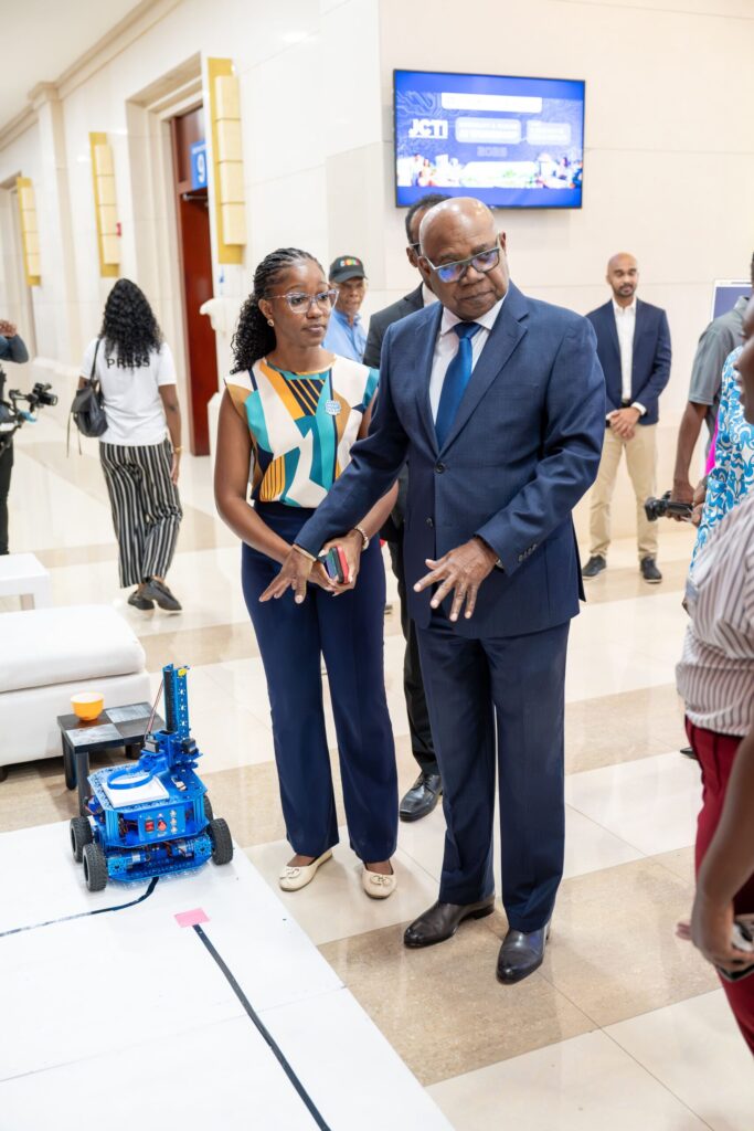 JCTI to help drive integration of AI into tourism sector — Bartlett