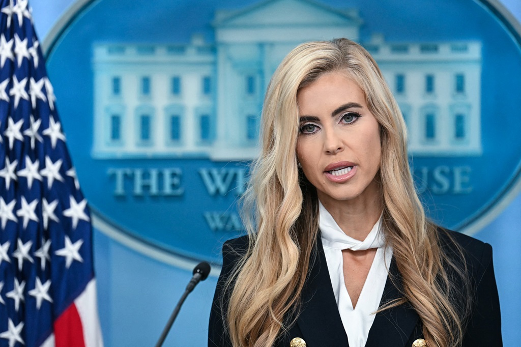 Trump’s new press secretary looks close to exit after just one week