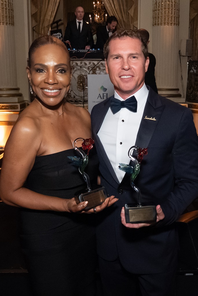 Adam Stewart, Sheryl Lee Ralph honoured at AFJ Hummingbird Gala