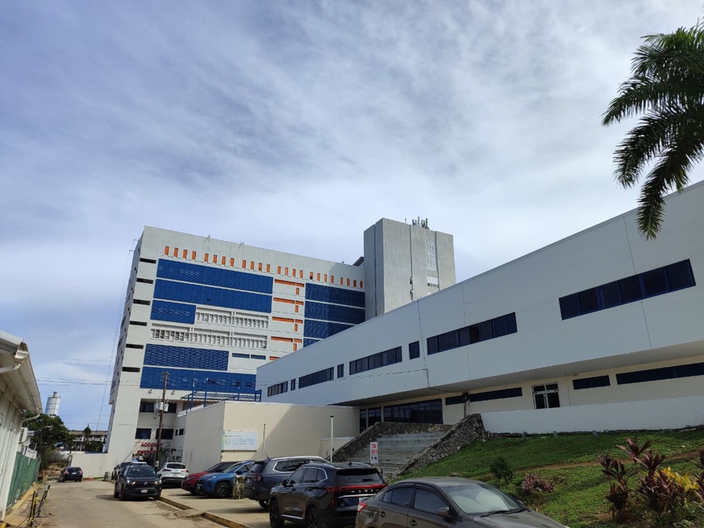 Senior doctors pick up the slack in western region