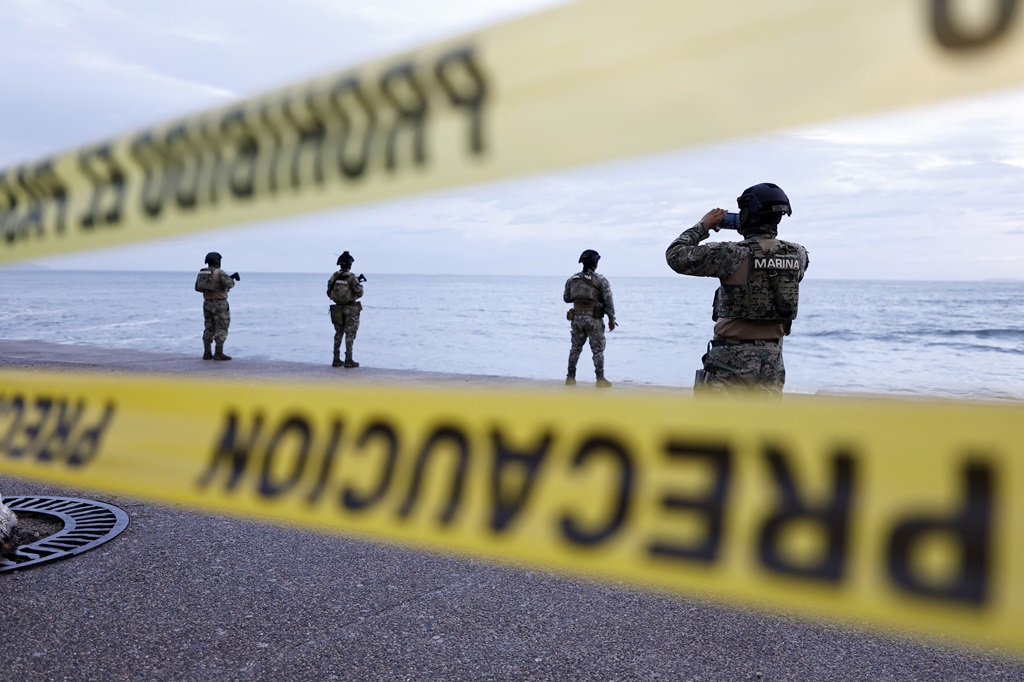 Hurricane Simon leaves one dead, causes damage on Mexico’s Pacific coast